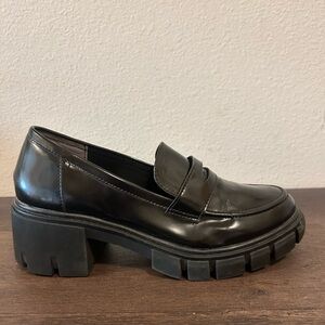 Crown Vintage Sage Lug Sole Loafers